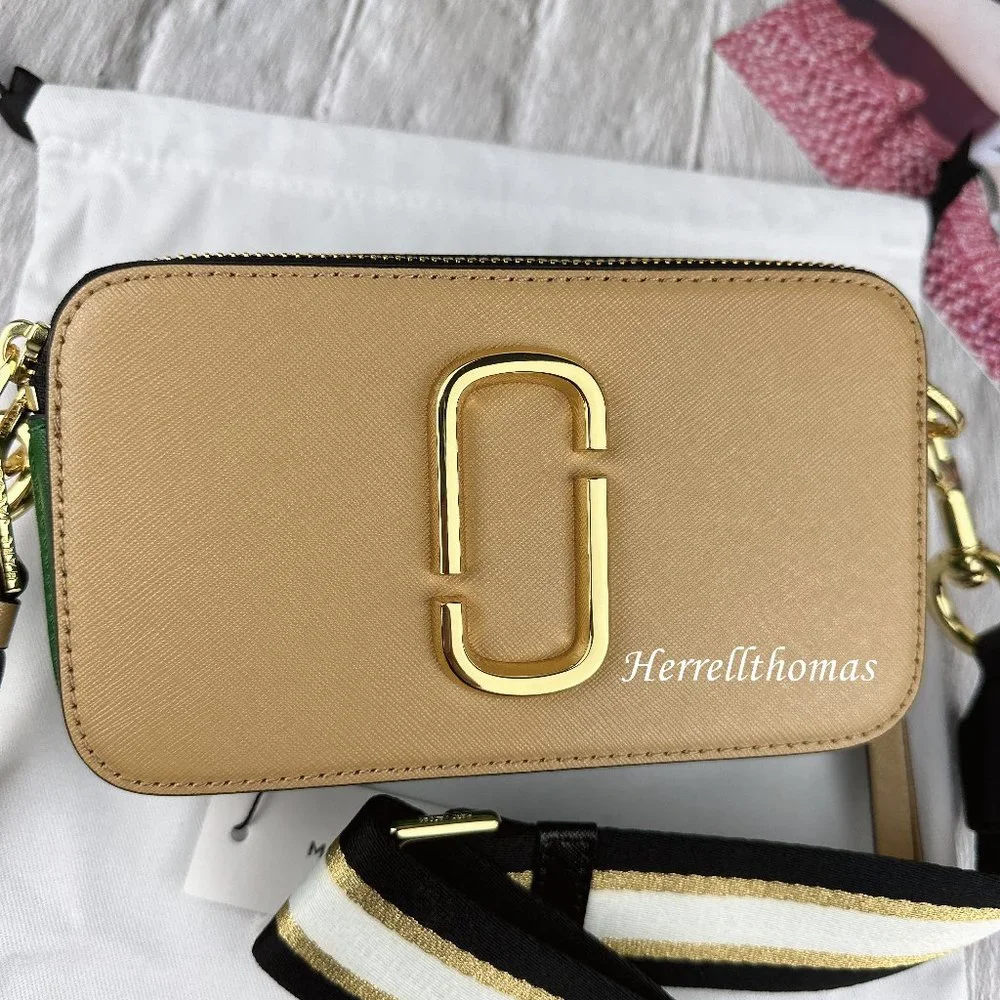 NWOT MARC JACOBS the snapshot shoulder bag - Picture 9 of 15